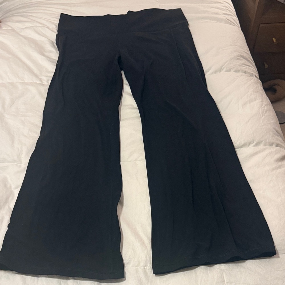 Athleta Black Salutation Stash Flare Pants